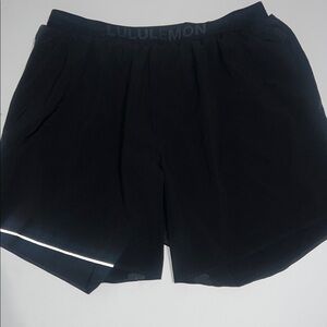 Women’s Lululemon Black Athletic Shorts size Small